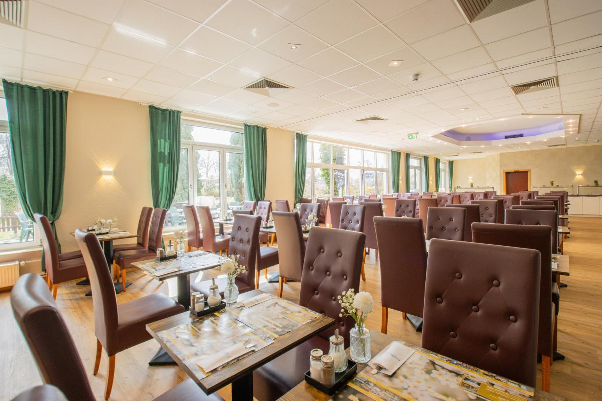 Seehotel Brandenburg An Der Havel Brielow Exterior photo
